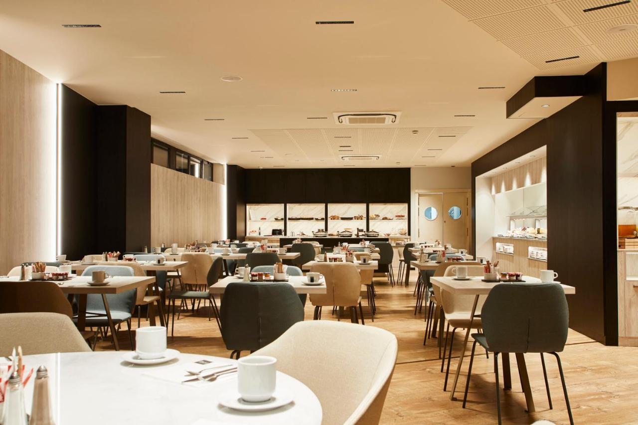 Grand Plaza Hotel & Wellness Andorra la Vella Bagian luar foto The restaurant
