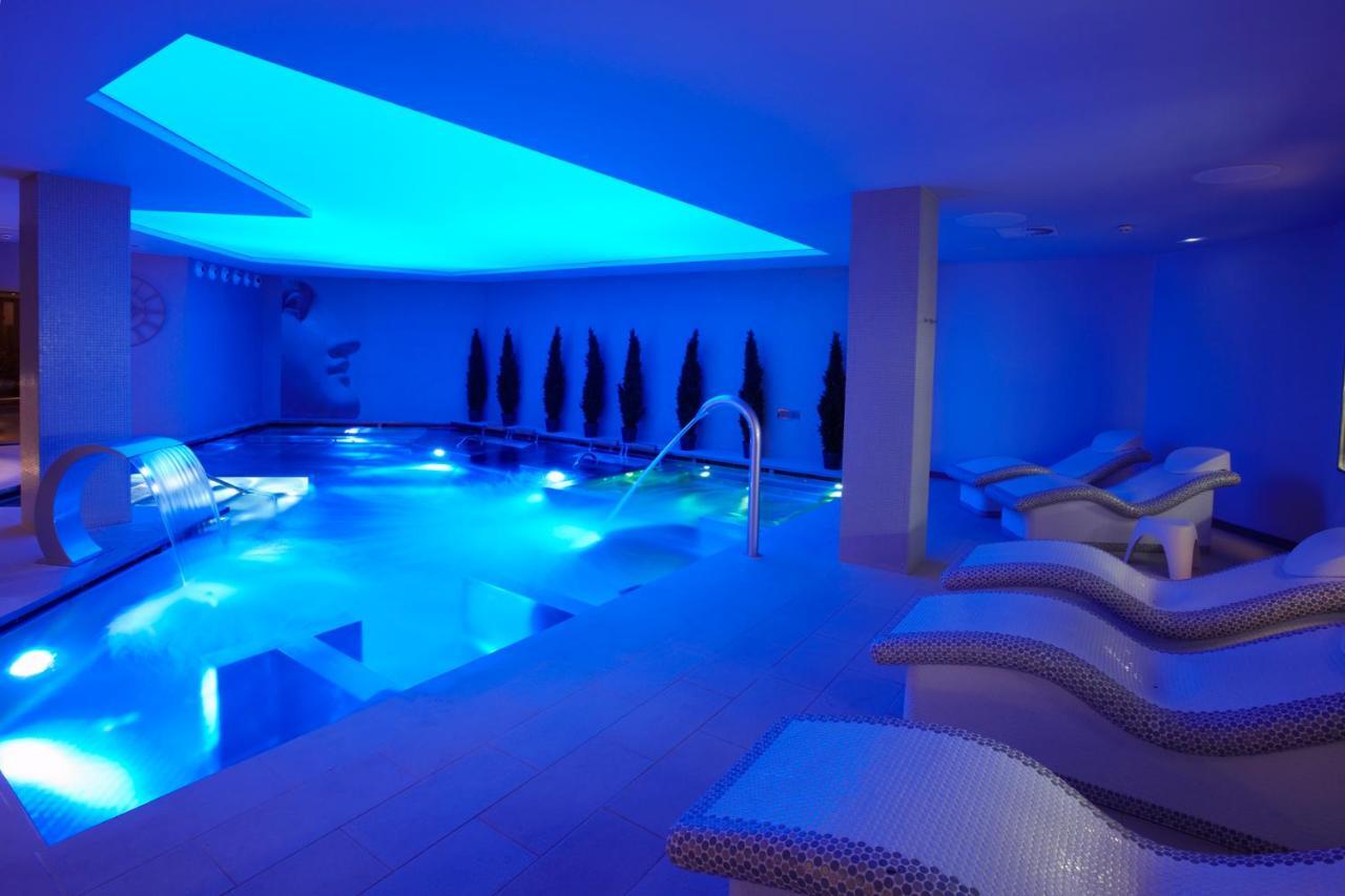Grand Plaza Hotel & Wellness Andorra la Vella Bagian luar foto Spa at the Hotel